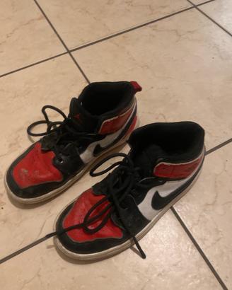 Nike air jordan 1 retro high satin snake chicago