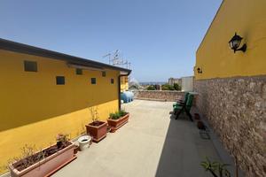 3 LOCALI A PALERMO
