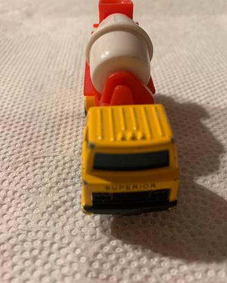 Modellino di camion betoniera Superior Die-Cast