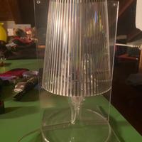 Lampada da tavolo Kartell