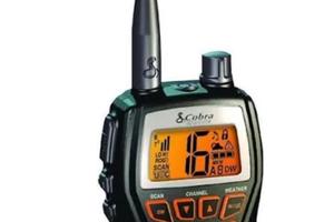VHF cobra marine portatile