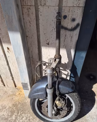 forcella e avantreno piaggio x9 250 o 500
