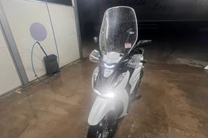 Sh 125