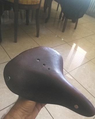 Sella in cuoio anni 50