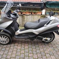 Scooter Piaggio MP3 touring ERL 300 IE