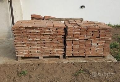 Mattonelle in terracotta
