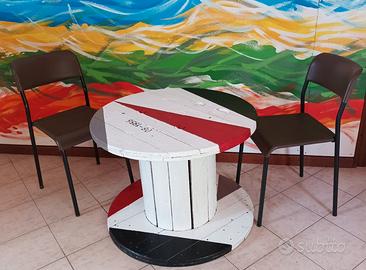 Tavolino realizzato con bobina legno - Rosso Nero