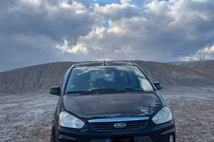 Ford c max nera 