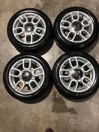 500 Kit Cerchi e Gomme