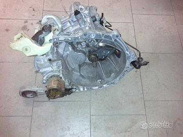Scatola cambio manuale peugeot.1.6 hdi 20e46