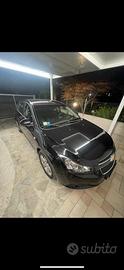 500€ chevrolet cruze incidentata
