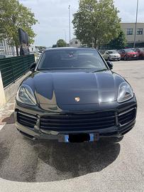Porsche cayenne hybrid coupè