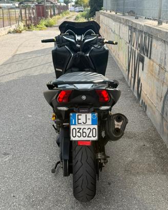 TMAX 2017 SX
