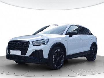 Audi Q2 30 2.0 tdi identity black