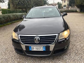 Volkswagen Passat 2.0 16V TDI Var. Highline