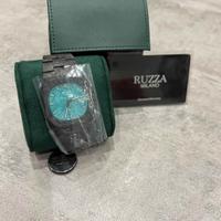 Ruzza watch