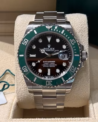 Rolex submariner 126610lv