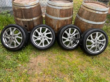 Cerchi in lega Originali Toyota Yaris