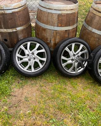 Cerchi in lega Originali Toyota Yaris