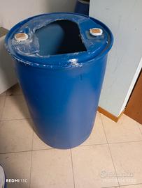   Fusto plastica da 200 litri 