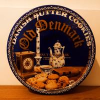 scatola di latta biscotti