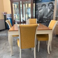 Tavolo arte povera in noce