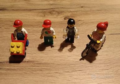 LEGO MINI-FIGURES CITY PEOPLE