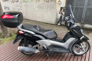 Scooter Yamaha x-city 250 Top case 2011