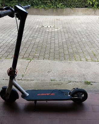 monopattino elettrico 