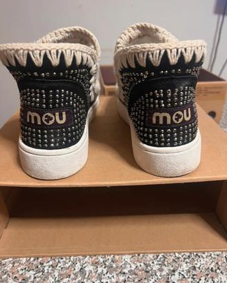 Sneakers mou
