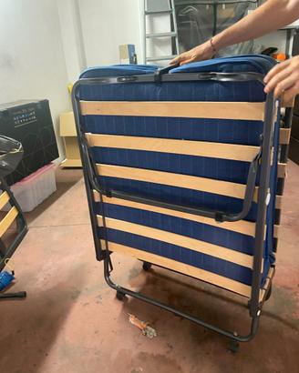 letto singolo  pieghevole 14 doghe con materasso