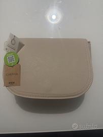 Borsa o portafoglio femminile
