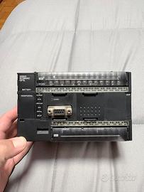 Plc Omron serie CP