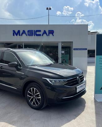 VOLKSWAGEN Tiguan 2.0 TDI 150 CV SCR DSG Life