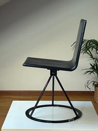 SAPORITI sedia Dania in cuoio e acciaio