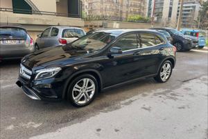 Mercedes-benz GLA 220 CDI Automatic 4Matic Premium