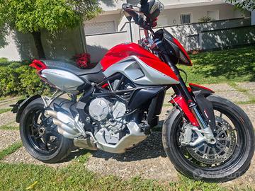 MV Augusta Rivale 800-2024 perfetta con ABS