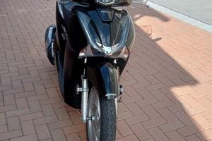 Scooter Honda SH