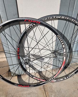 Coppia ruote  bici corsa rulli shimano 10V