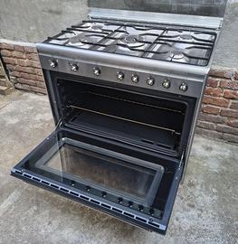 Cucina GAS SMEG Inox 5 Fuochi e Maxi Forno 90cm