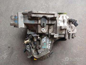 Cambio Tipo FCH Volkswagen New Beetle 1.6 Benzina