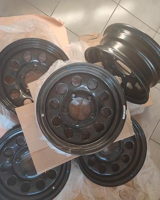 Kit 5 Cerchi in Ferro Suzuki 15" 