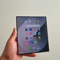 Samsung Galaxy Z Fold6 – 512GB – Pari al nuovo – 8