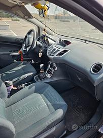 Ford Fiesta 1400cc GPL del 2010