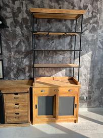 Mobile in stile industriale