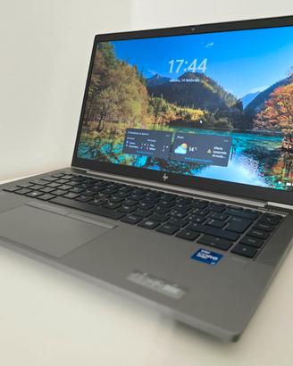 HP ZBook Firefly 14 G8..i7-1185G7..SSD 256..RAM 16