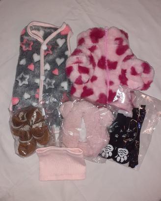 Lotto abbigliamento per cani
