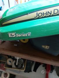 John Deere E5 Series II