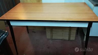 Tavolo cucina Salvarani anni '70