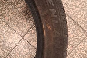 4 Copertoni estivi e 2 invernali da Kia xceed